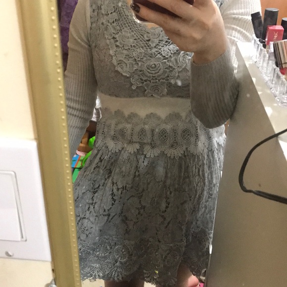 Beautiful gray wintertime dress! - Picture 3 of 8